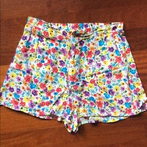 MINKPINK Floral Shorts Size M